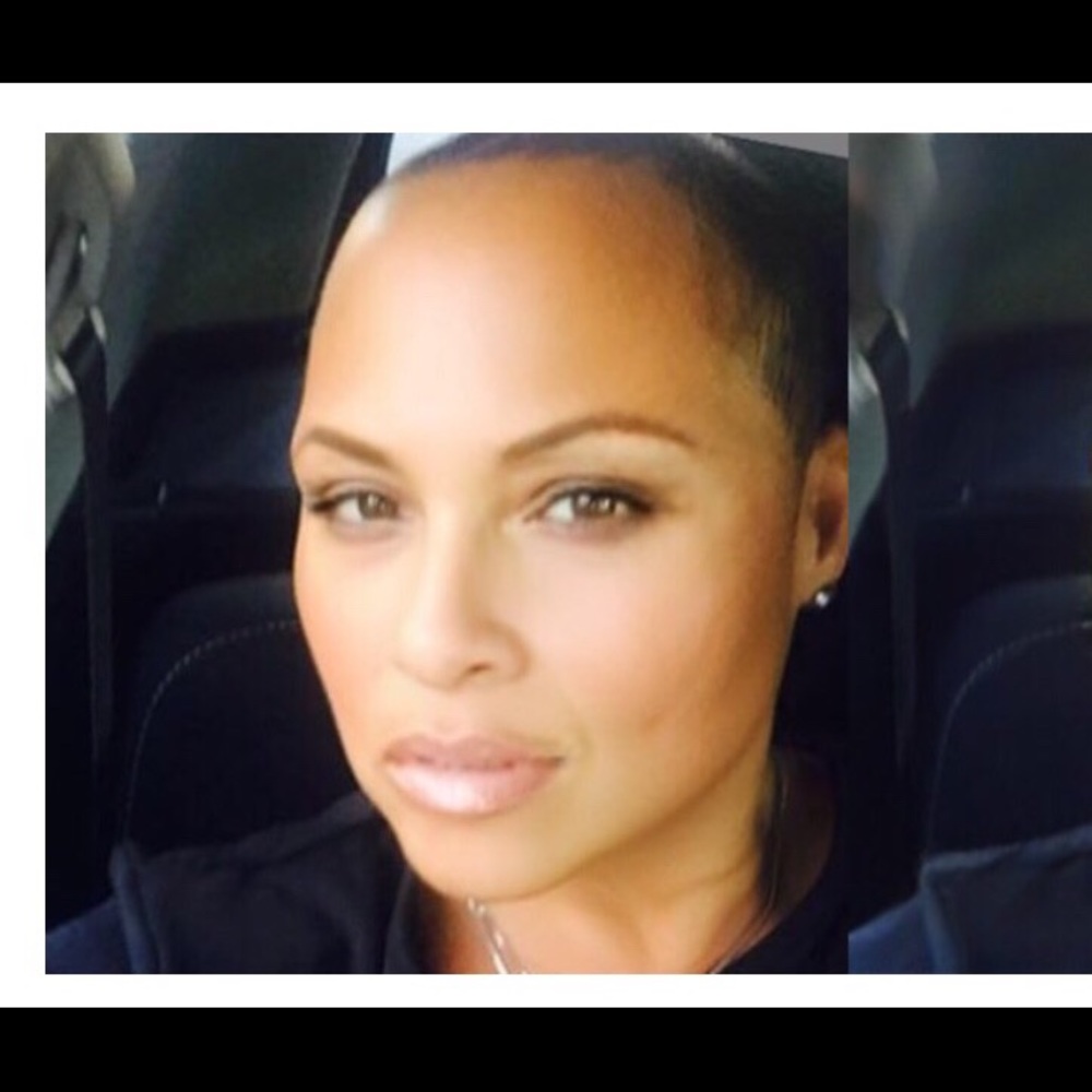 Meet your Posher, QANDRIA